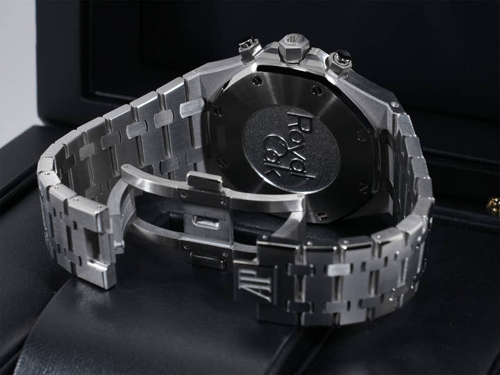 オーデマピゲ ロイヤルオーク クロノグラフ Ref.26331ST.OO.1220ST.03 ステンレススチール シルバー文字盤
