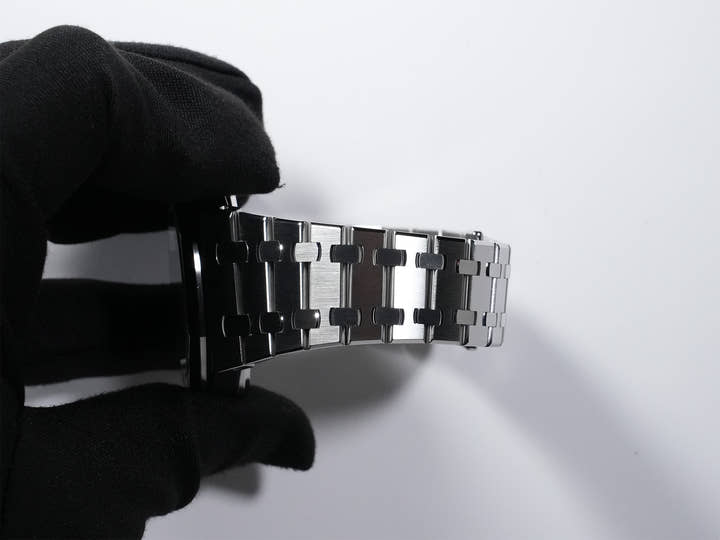 オーデマピゲ ロイヤルオーク クロノグラフ Ref.26331ST.OO.1220ST.03 ステンレススチール シルバー文字盤