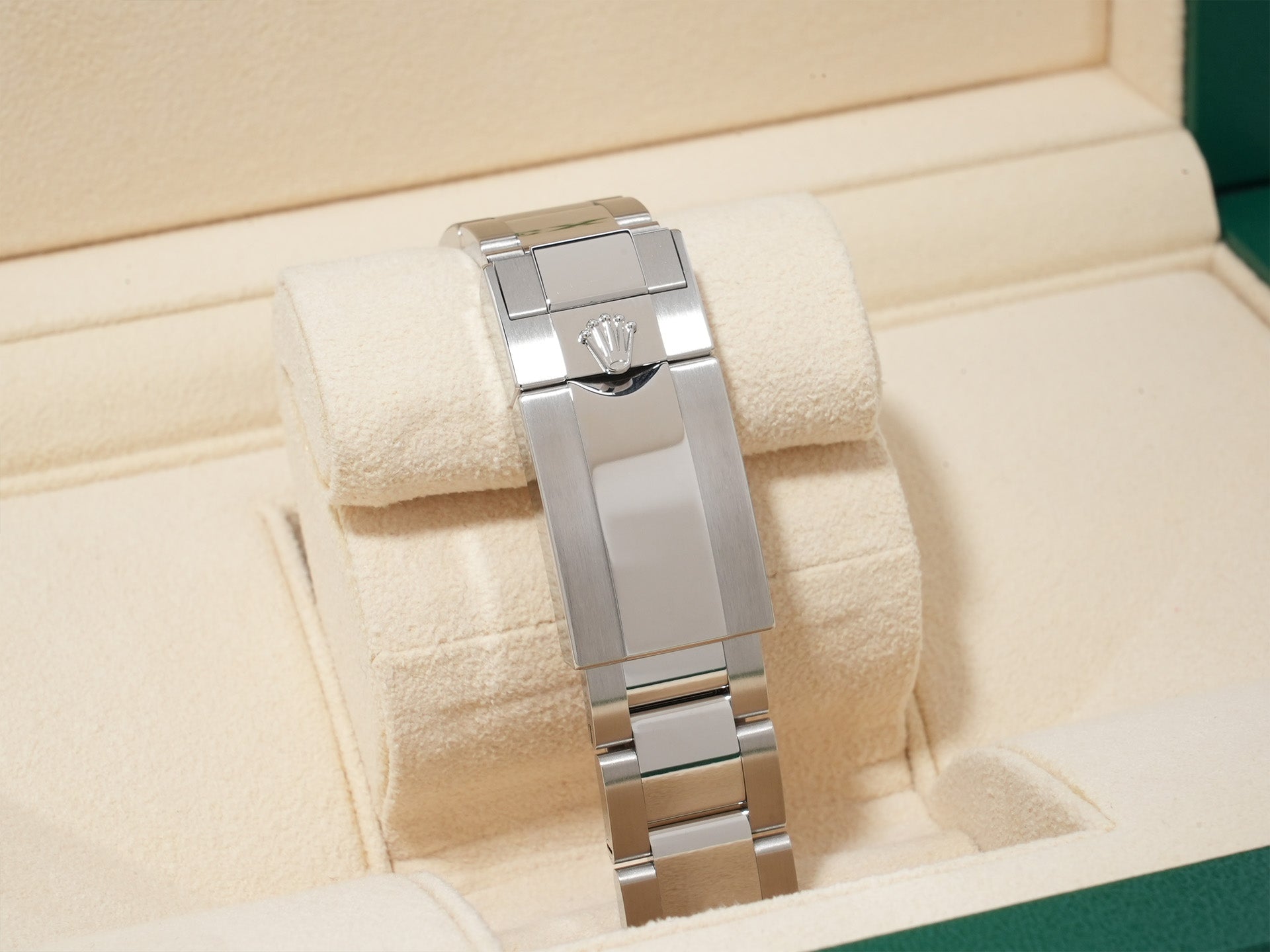 ロレックス デイトナ Ref.126500LN SS ブラック文字盤 未使用 72r7hq8w