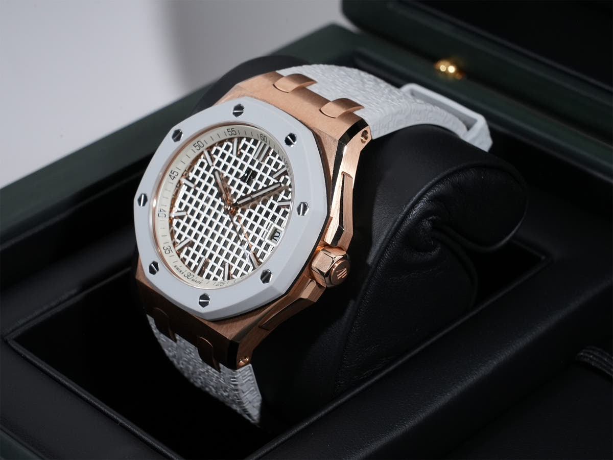 Audemars Piguet Royal Oak Offshore Ref.77605OK.OO.A101CA.01 18KPG Ivory Dial Good Condition oyni5oyd