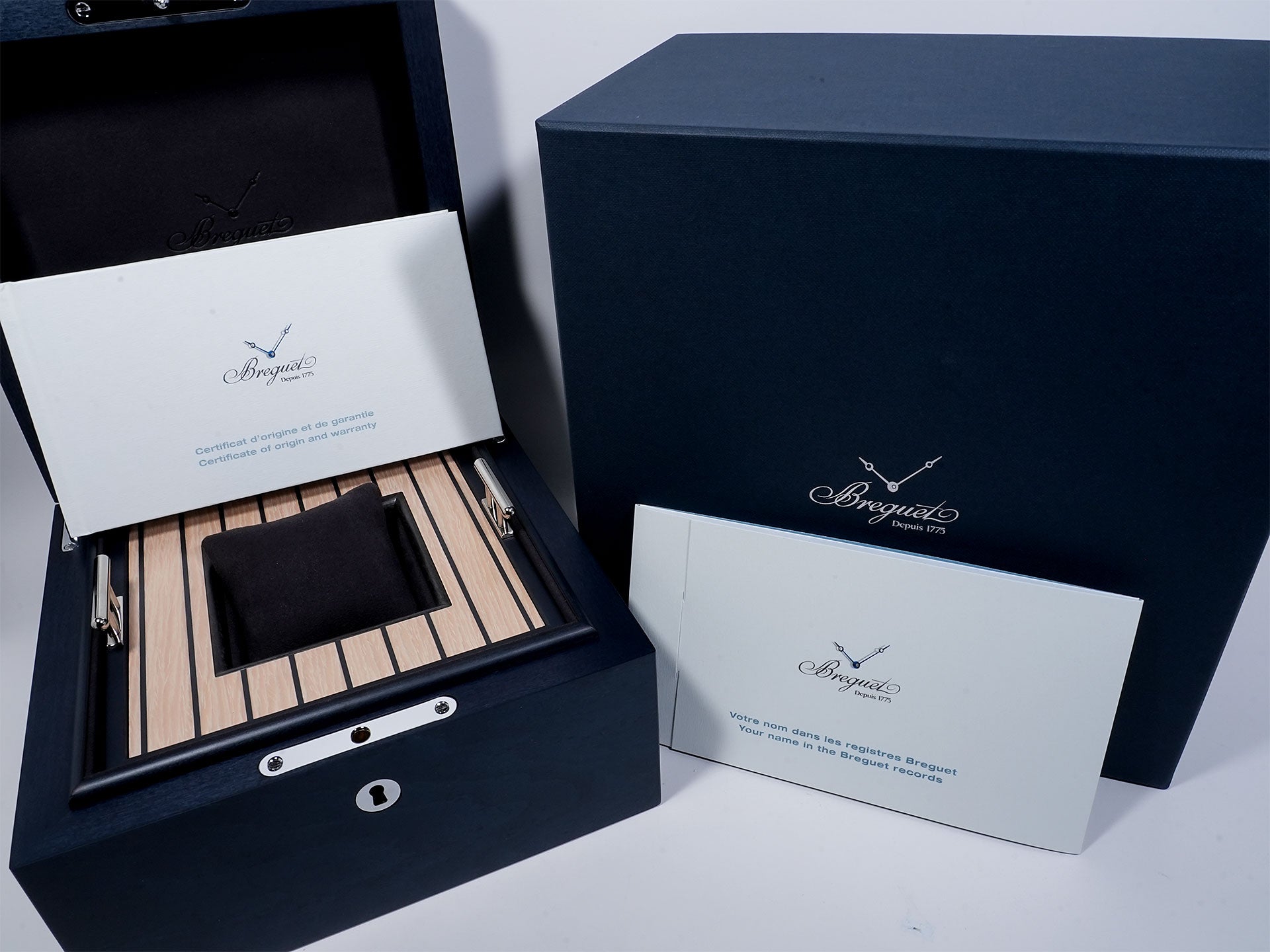 ブレゲ マリーン クロノグラフ Ref.5527TI/Y1/5WV TI ブルー文字盤 美中古 bvf8vqkf