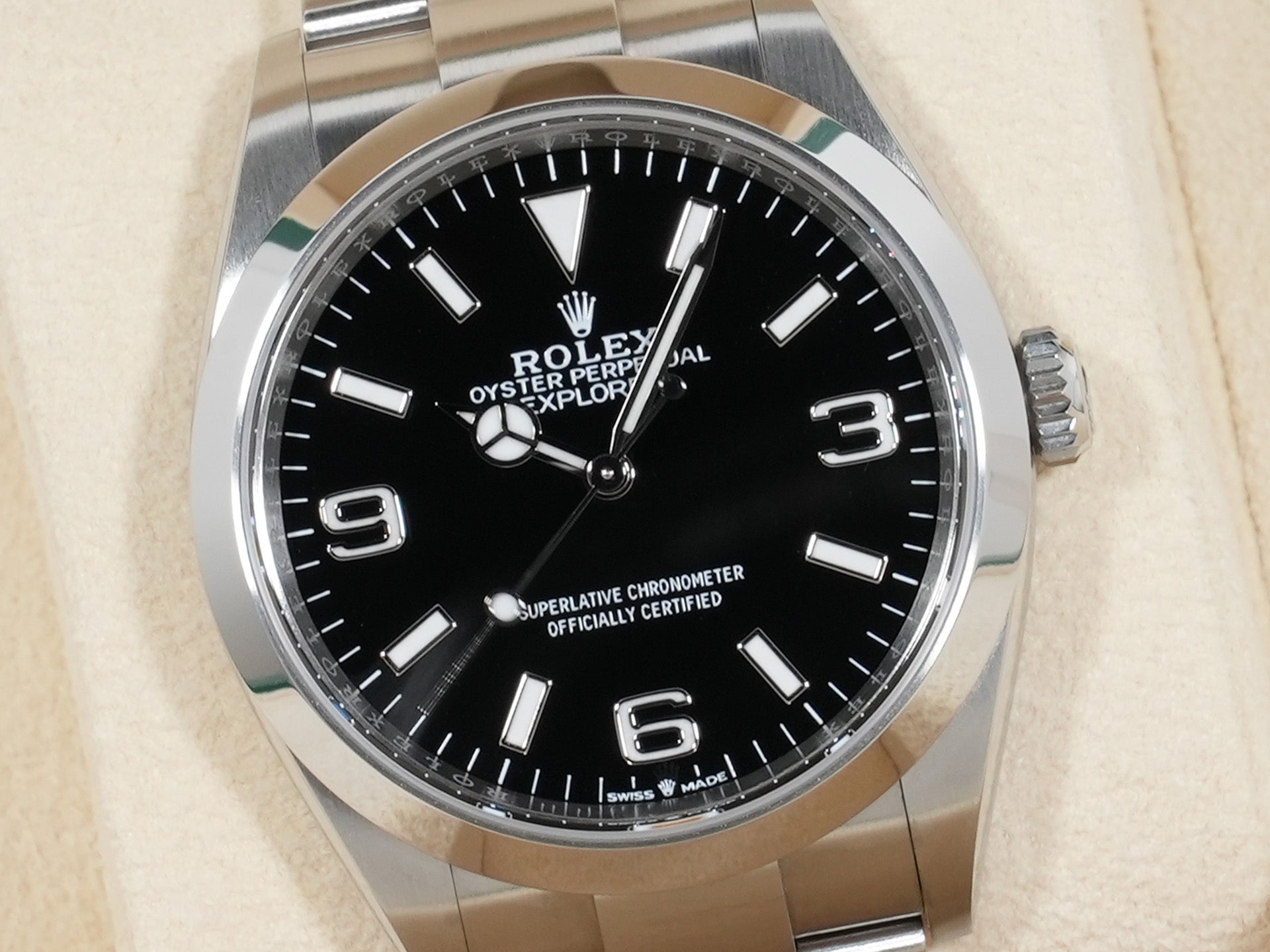 ロレックス エクスプローラー36 Ref.124270 SS ブラック文字盤 美中古 g85jehmc