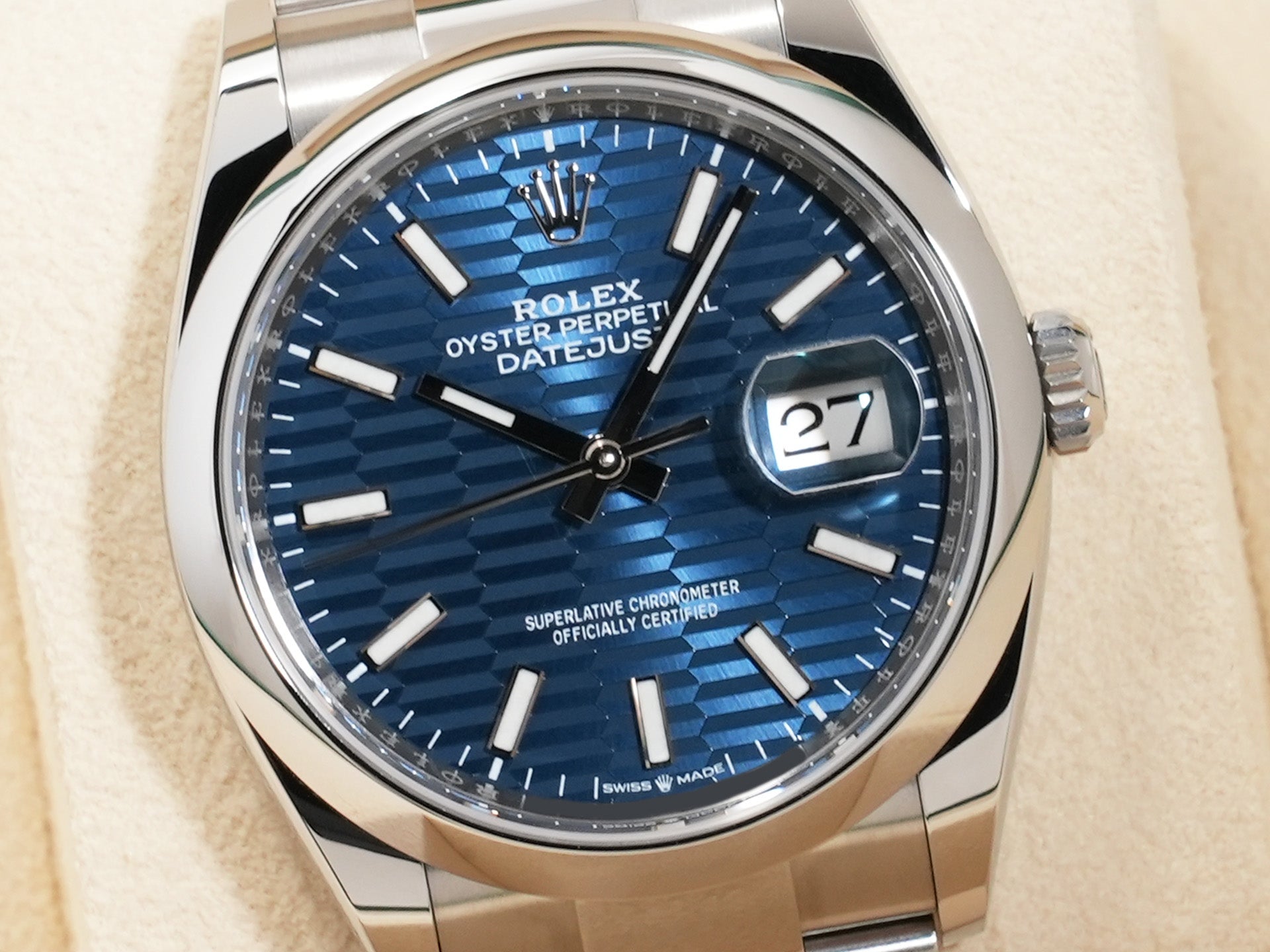 ロレックス デイトジャスト36 Ref.126200 SS ブルーフルーテッド文字盤 中古 gprtawye