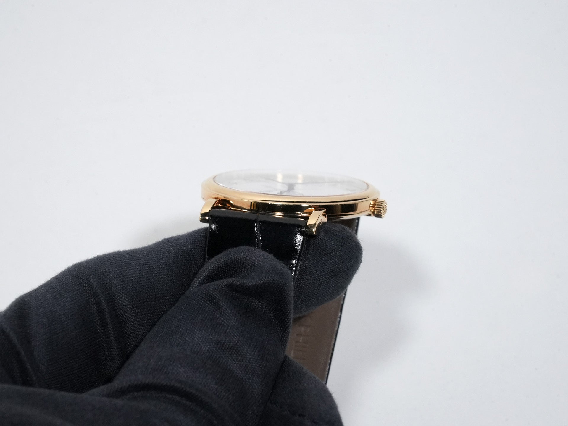 パテックフィリップ カラトラバ Ref.5022J-013 18KYG ホワイト文字盤 中古 ja4tsj5q