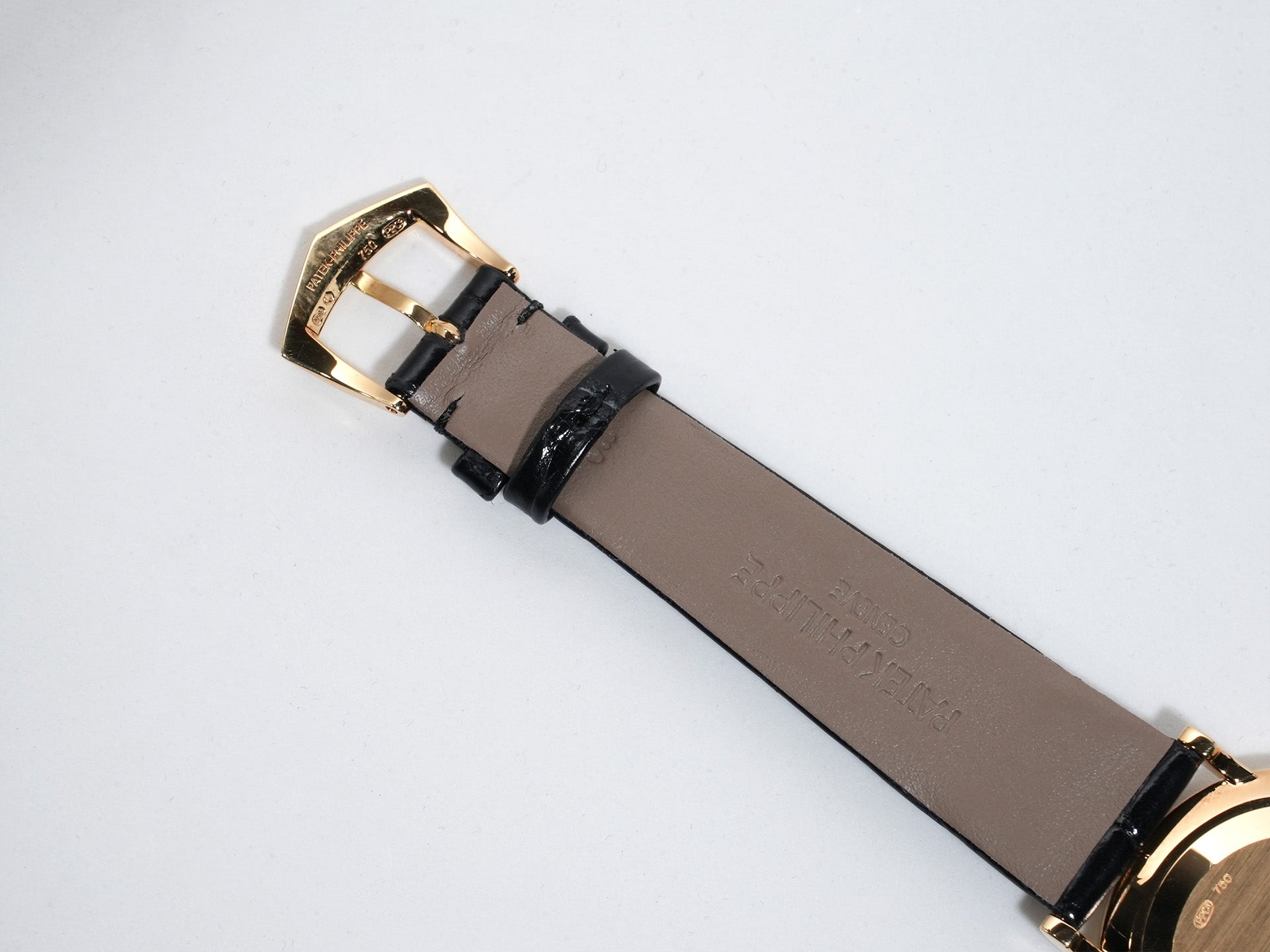 パテックフィリップ カラトラバ Ref.5022J-013 18KYG ホワイト文字盤 中古 ja4tsj5q