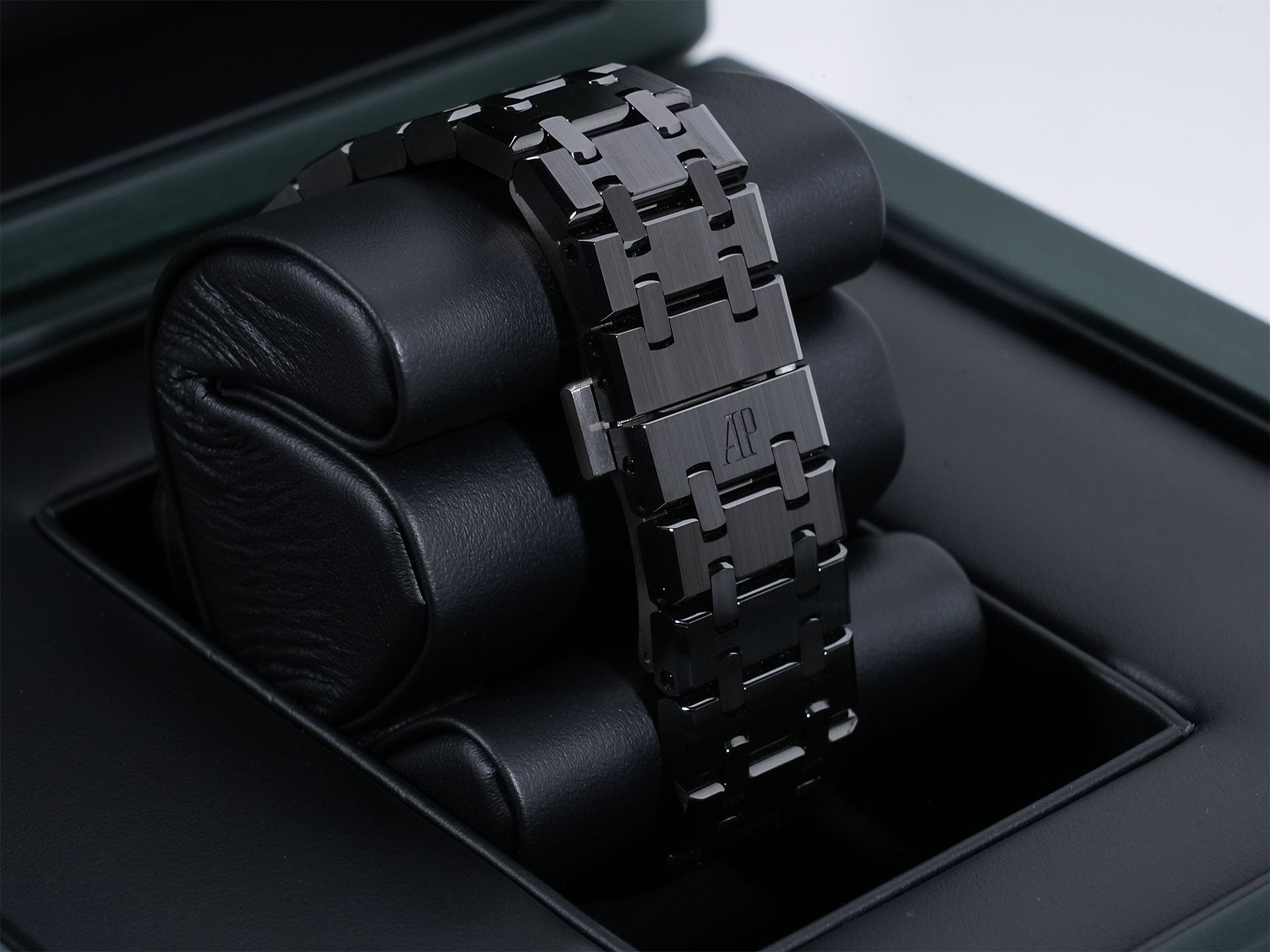 オーデマピゲ ロイヤルオーク クロノグラフ Ref.26240CE.OO.1225CE.02 BLACK CERAMIC ブラック文字盤 未使用 iwkrbd6w