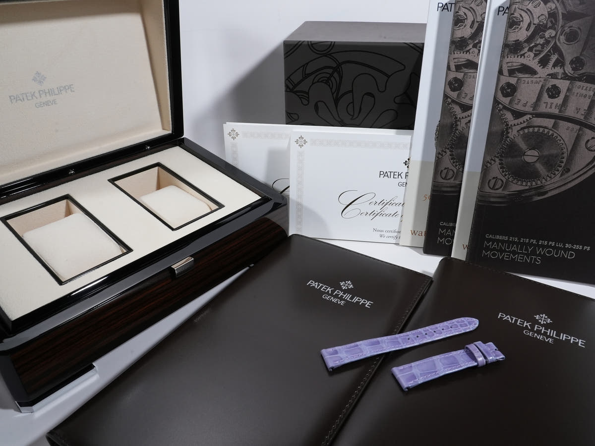 Patek Philippe Calatrava Grand Exhibition Tokyo 2023 Ref.6127G-010/7127G-010 18KWG Rack Light Blue (Sky Blue) Lilac Tone (Purple) Dial Excellent Condition 284kc7ij