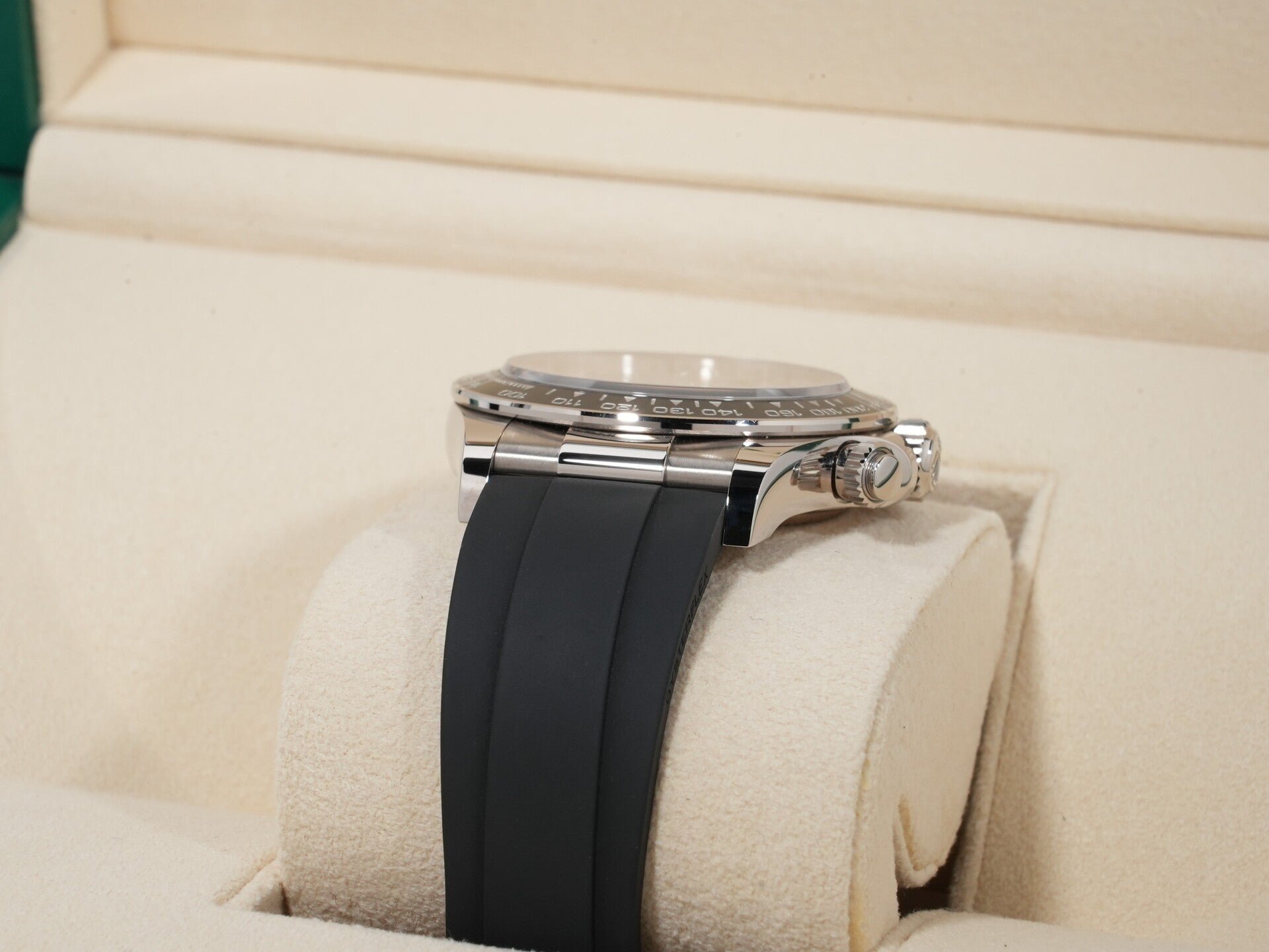 ロレックス デイトナ Ref.126519LN 18KWG スチールxブライトブラック文字盤 中古 j6jo7mq5
