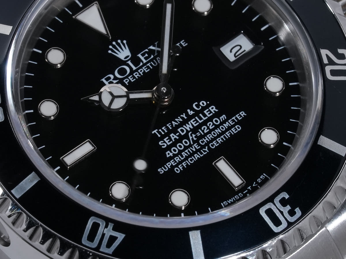 Rolex Sea-Dweller Tiffany Ref.16600 SS Black Dial Used mrnjvg8k