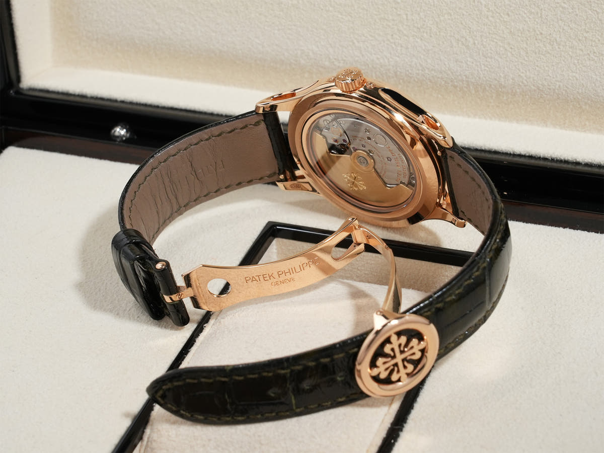 パテックフィリップ アニュアルカレンダー Ref.5205R-011 18KRG オリーブグリーン文字盤 中古 4oexn7jv