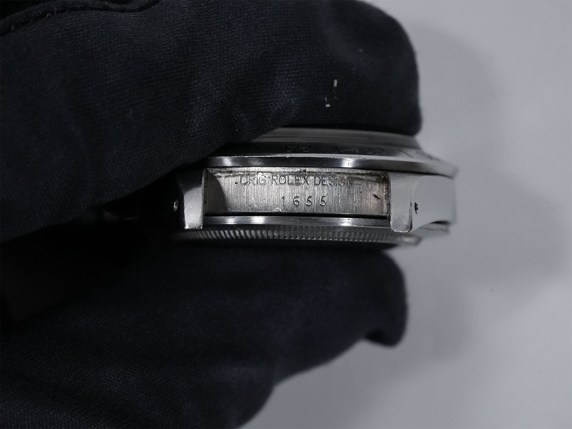 ロレックス エクスプローラーII Ref.1655 SS ブラック文字盤 中古 cnwjiemw