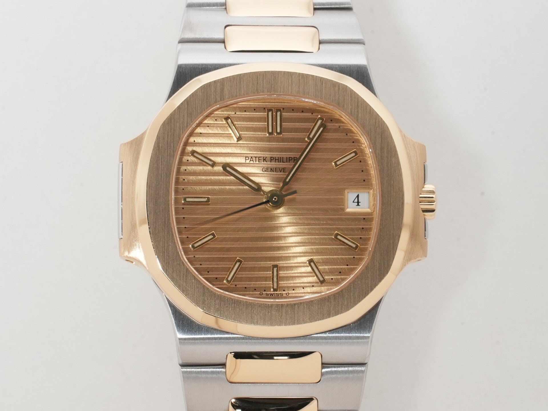 Patek Philippe Nautilus Ref.3800/1JA SS/YG Champagne Dial Used h2o6r4ny