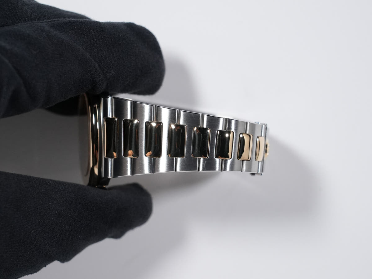 パテックフィリップ ノーチラス Ref.3800/1JA SS/YG シャンパン文字盤 中古 h2o6r4ny