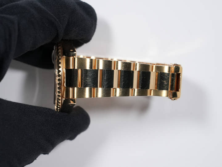Rolex Yacht-Master 40 Ref. 16628 Yellow Gold Blue Dial