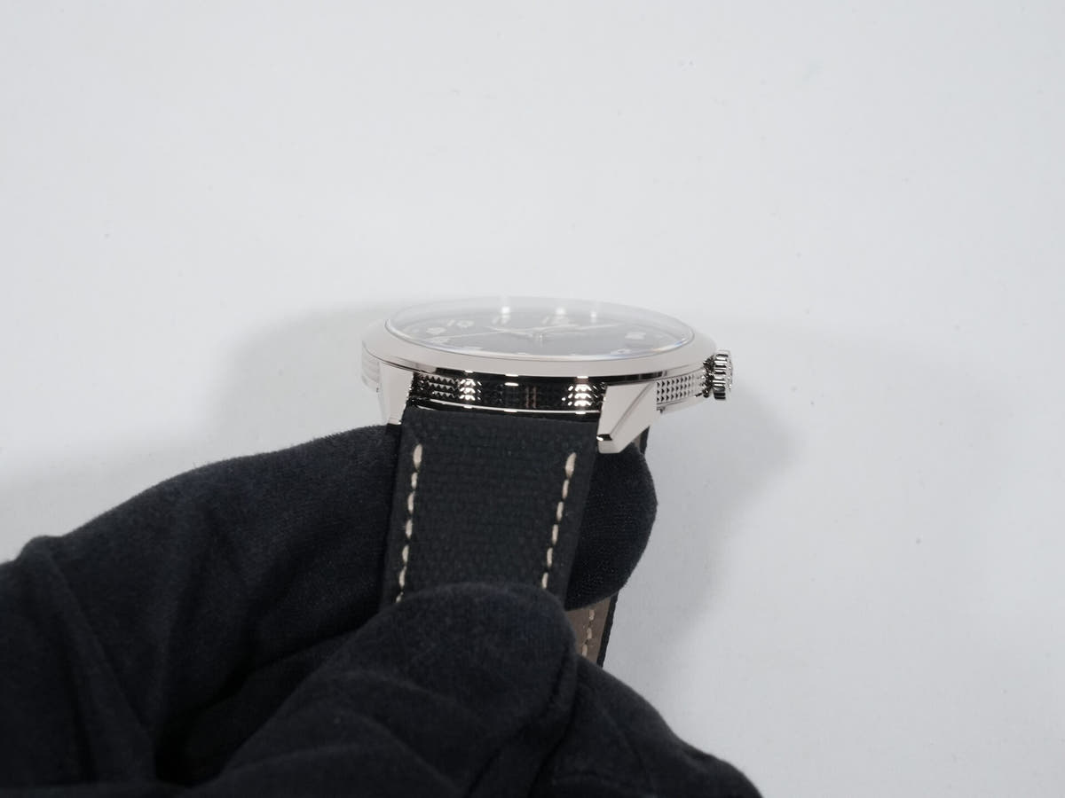 パテックフィリップ カラトラバ Ref.5226G-001 18KWG ブラックグラデーションのテクスチャード ラック アントラサイト文字盤 美品 qpfvcndr