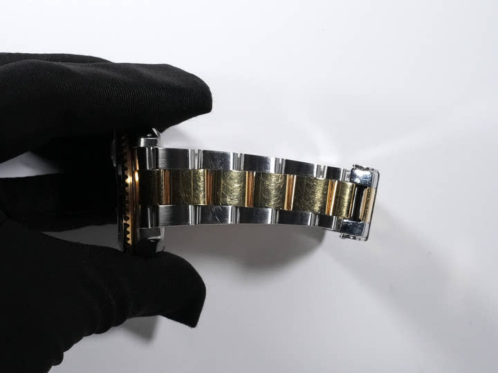 Rolex Submariner Date Ref. 16613 Stainless Steel/Yellow Gold Blue Dial