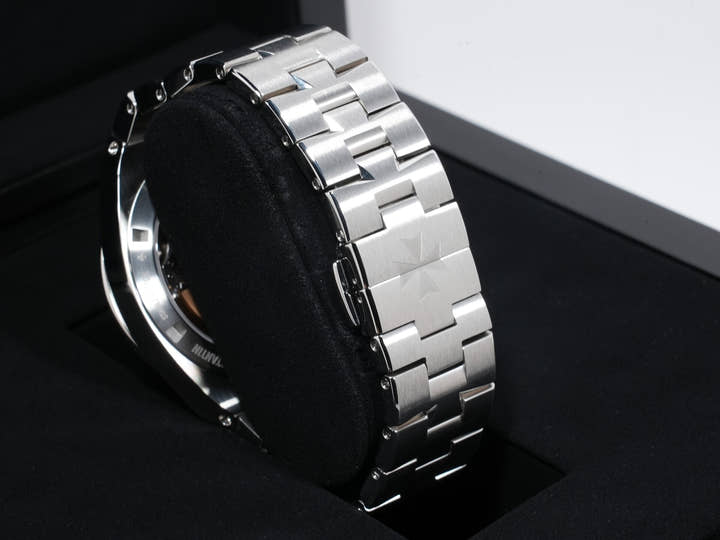 ヴァシュロンコンスタンタン オーヴァーシーズ Ref.4500V/110A-B128 SS ブルー文字盤 未使用 gmguagkz