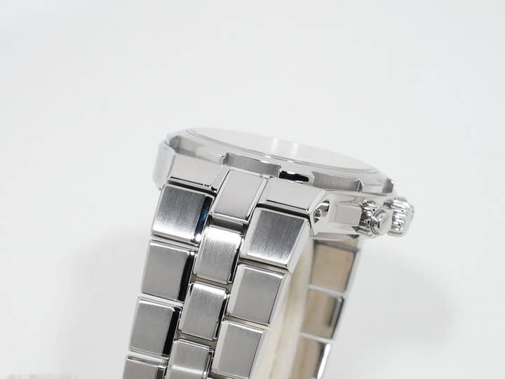 Vacheron Constantin Overseas Chronograph Ref.49140/423A-8790 SS Silver Dial Used dgxfdjkw