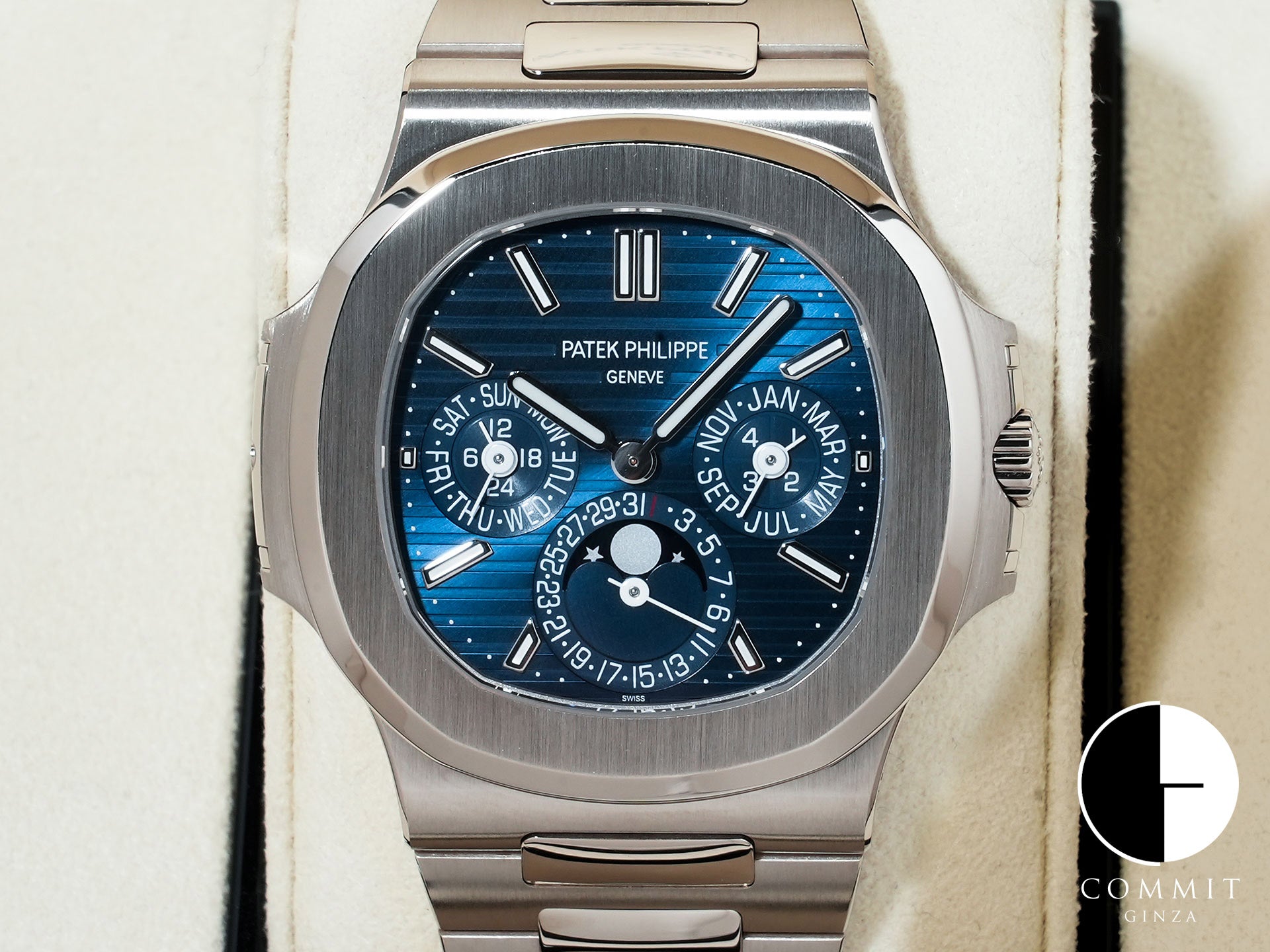 パテックフィリップ ノーチラス パーペチュアルカレンダー Ref.5740/1G-001 18KWG ブルー文字盤 美品 nrqmh4fr