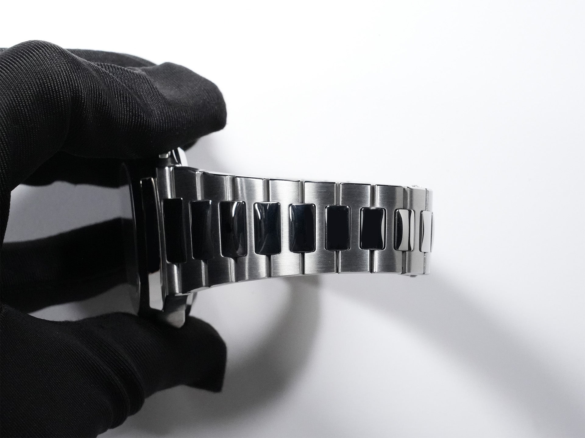 パテックフィリップ ノーチラス トラベルタイム クロノグラフ Ref.5990/1A-001 SS ブラックグラデーション文字盤 美中古 qj96g6i2