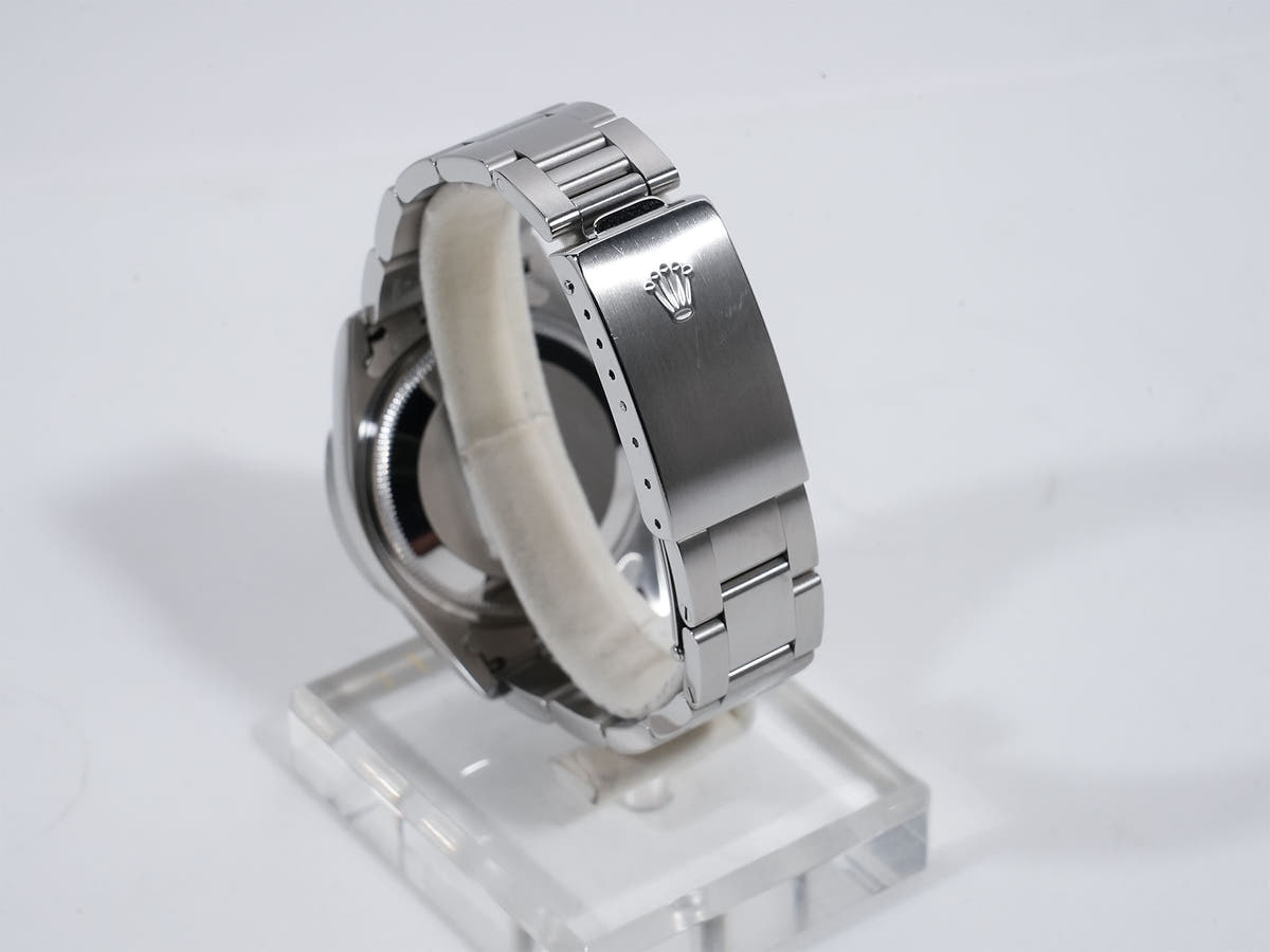 ロレックス オイスターパーペチュアル デイト Ref.15210 SS ブラック文字盤 中古 xkkex4uj