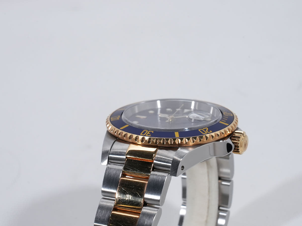 ロレックス サブマリーナー デイト Ref.16613 SS/YG ブルー文字盤 中古 snje63as