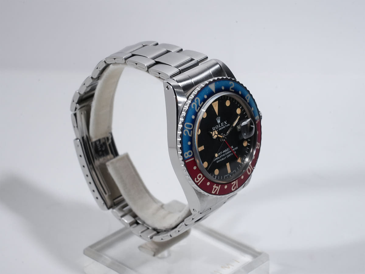 ロレックス GMTマスター Ref.1675 SS ブラック文字盤 中古 8dx3wv7r