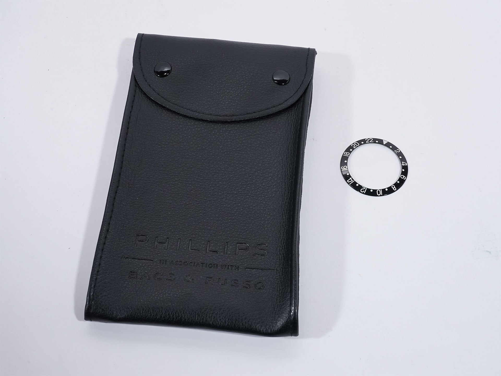 ロレックス GMTマスター Ref.1675 SS ブラック文字盤 中古 8dx3wv7r