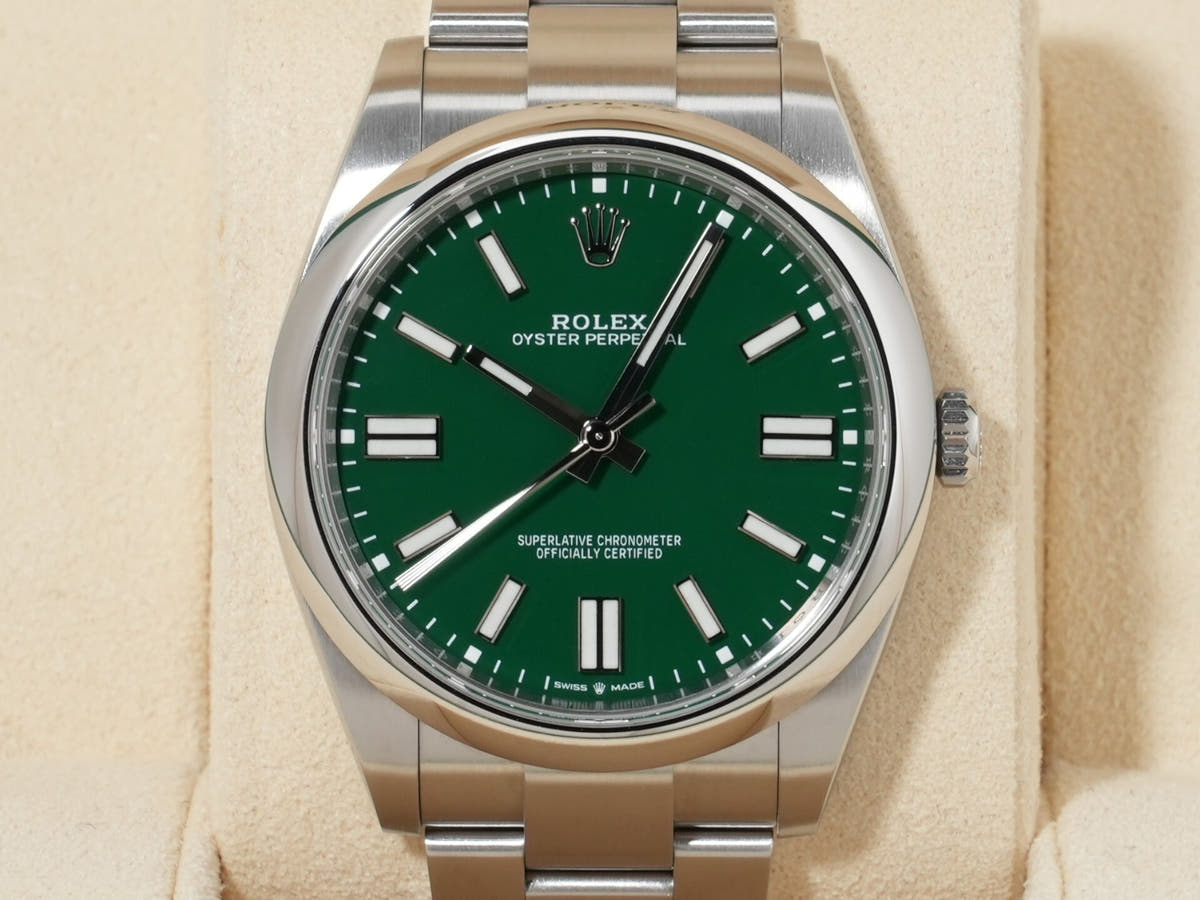 ロレックス オイスターパーペチュアル41 Ref.124300 SS グリーン文字盤 中古 4tmo4jtq