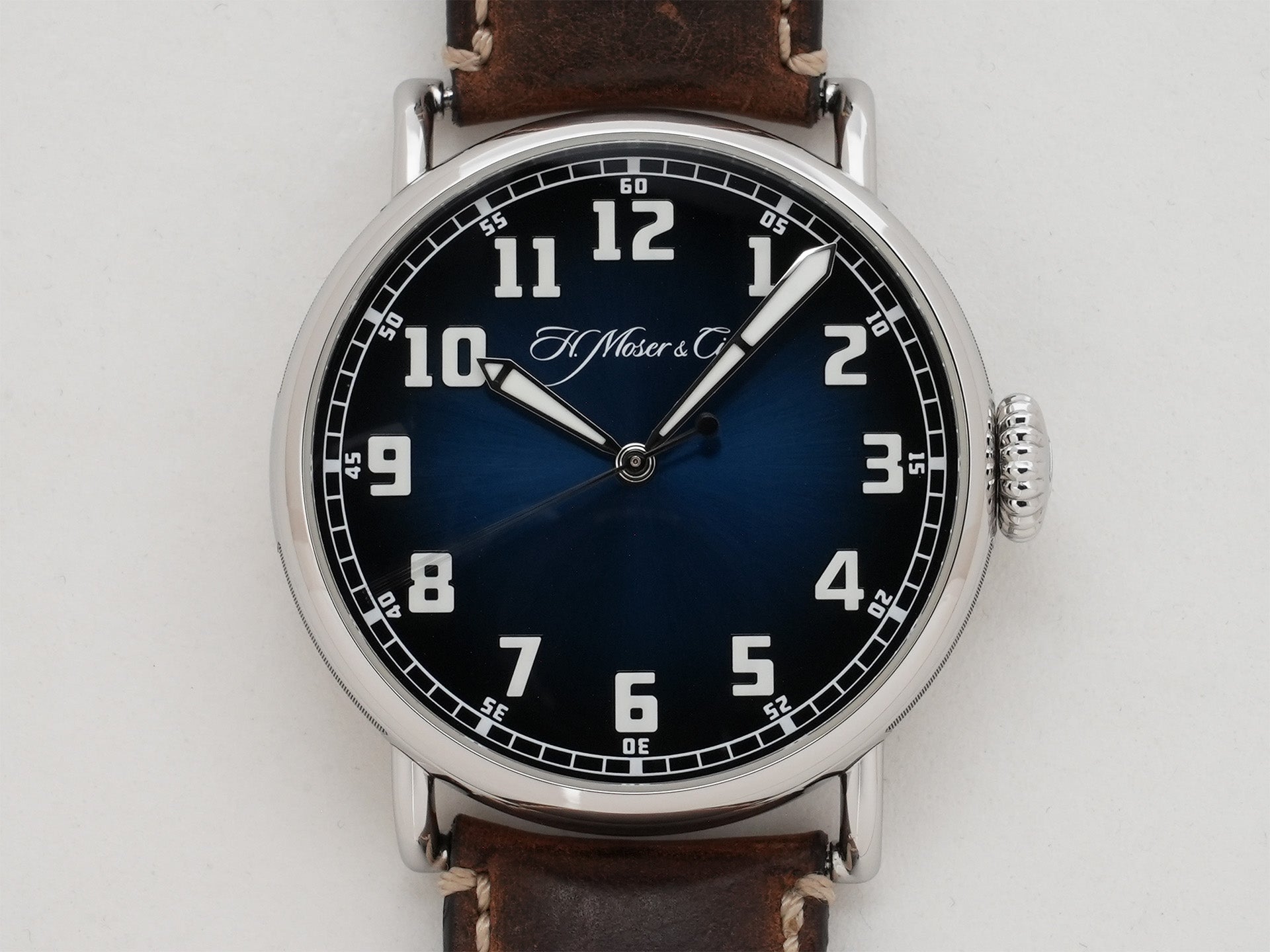 H.モーザー ヘリテージ センターセコンド Ref.8200-1201 SS ファンキーブルー フュメ文字盤 中古 mzwoma6a