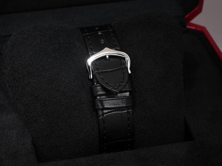 カルティエ サントス デュモン LM Ref.WSSA0046 SS ブラック文字盤 未使用 h56z8ndd