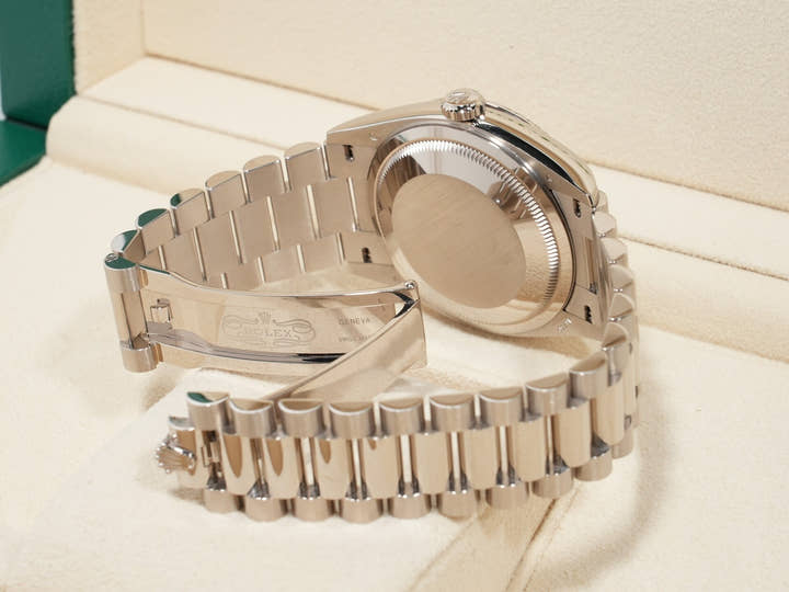Rolex Day-Date 36 Ref. 128239 White Gold Blue Ombre Dial