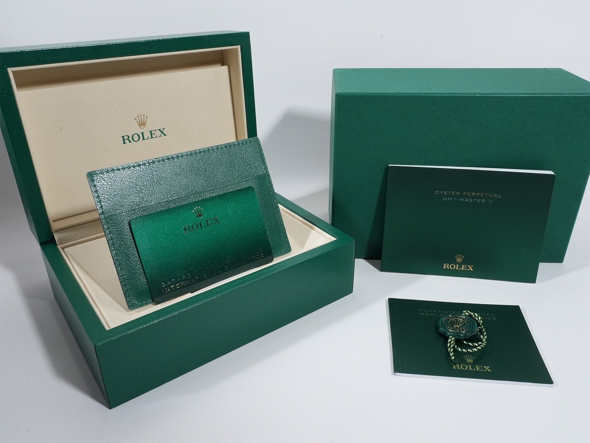 即購入OK⭐︎ROLEX⭐︎非売品⭐︎ロレックス⭐︎ボールペン⭐︎クロス2箱セット 中古A】ロレックス 時計 GMTマスターⅡ 126710BLRO ブラック文字