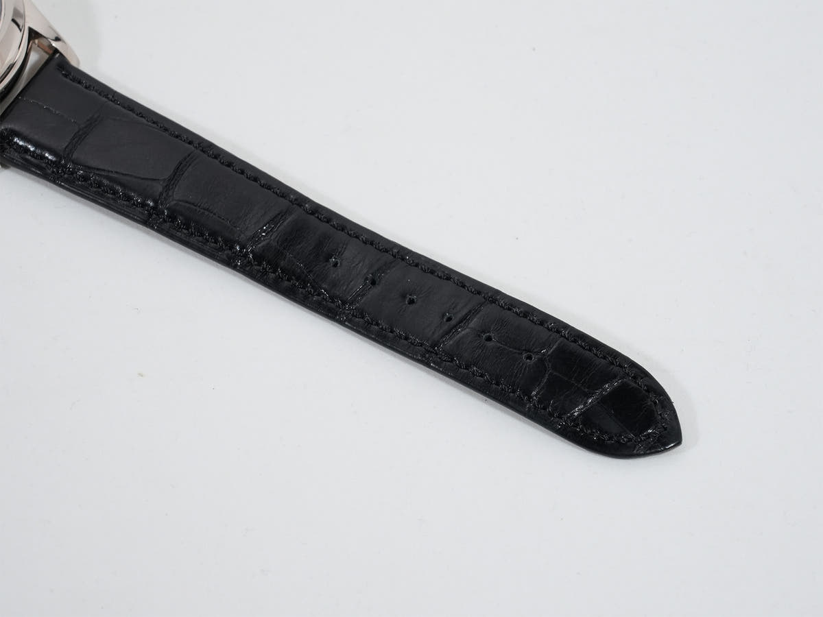 パテックフィリップ アニュアルカレンダー Ref.5205G-013 18KWG ブルーブラックグラデーション文字盤 中古 xj4xzmhh