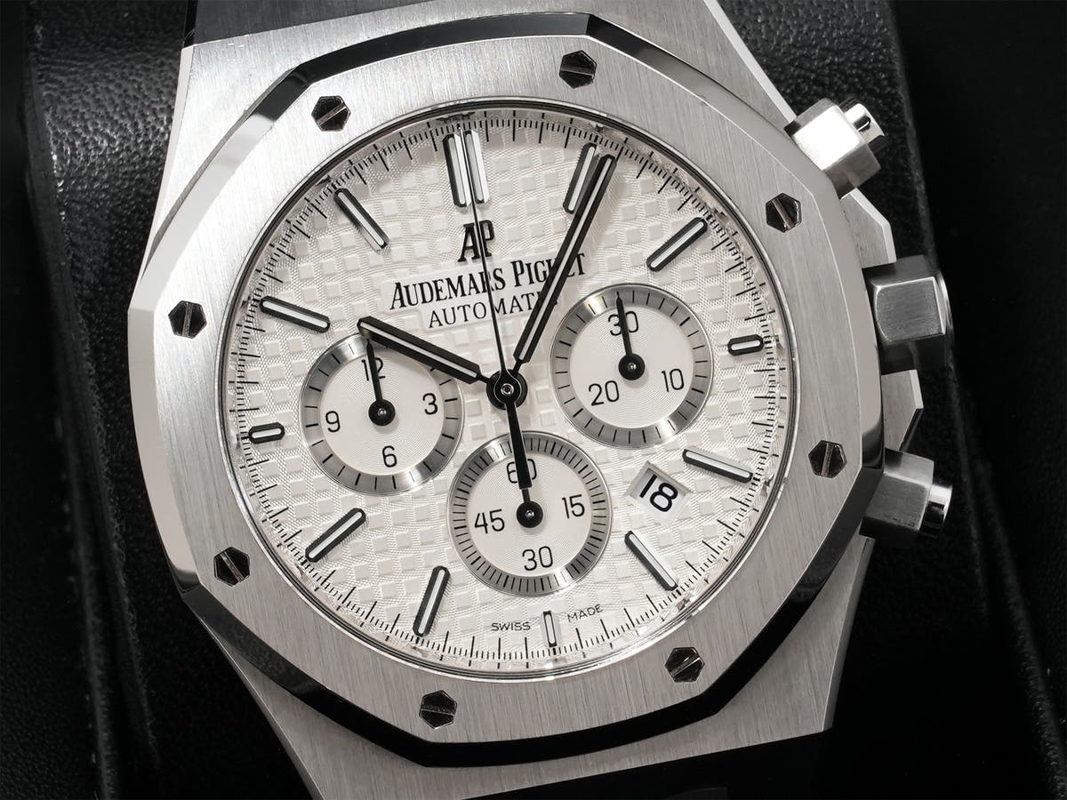 オーデマピゲ ロイヤルオーク クロノグラフ Ref.26320ST.OO.1220ST.02 SS シルバー文字盤 中古 yretokha