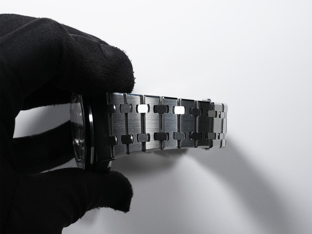 オーデマピゲ ロイヤルオーク クロノグラフ Ref.26320ST.OO.1220ST.02 SS シルバー文字盤 中古 yretokha