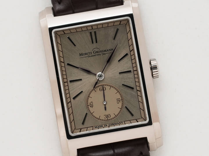 モリッツグロスマン コーナーストーン Ref.MG-002387 18KWG シルバー文字盤 中古 fjx7raj2