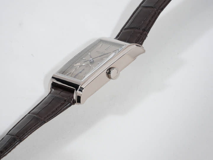 モリッツグロスマン コーナーストーン Ref.MG-002387 18KWG シルバー文字盤 中古 fjx7raj2