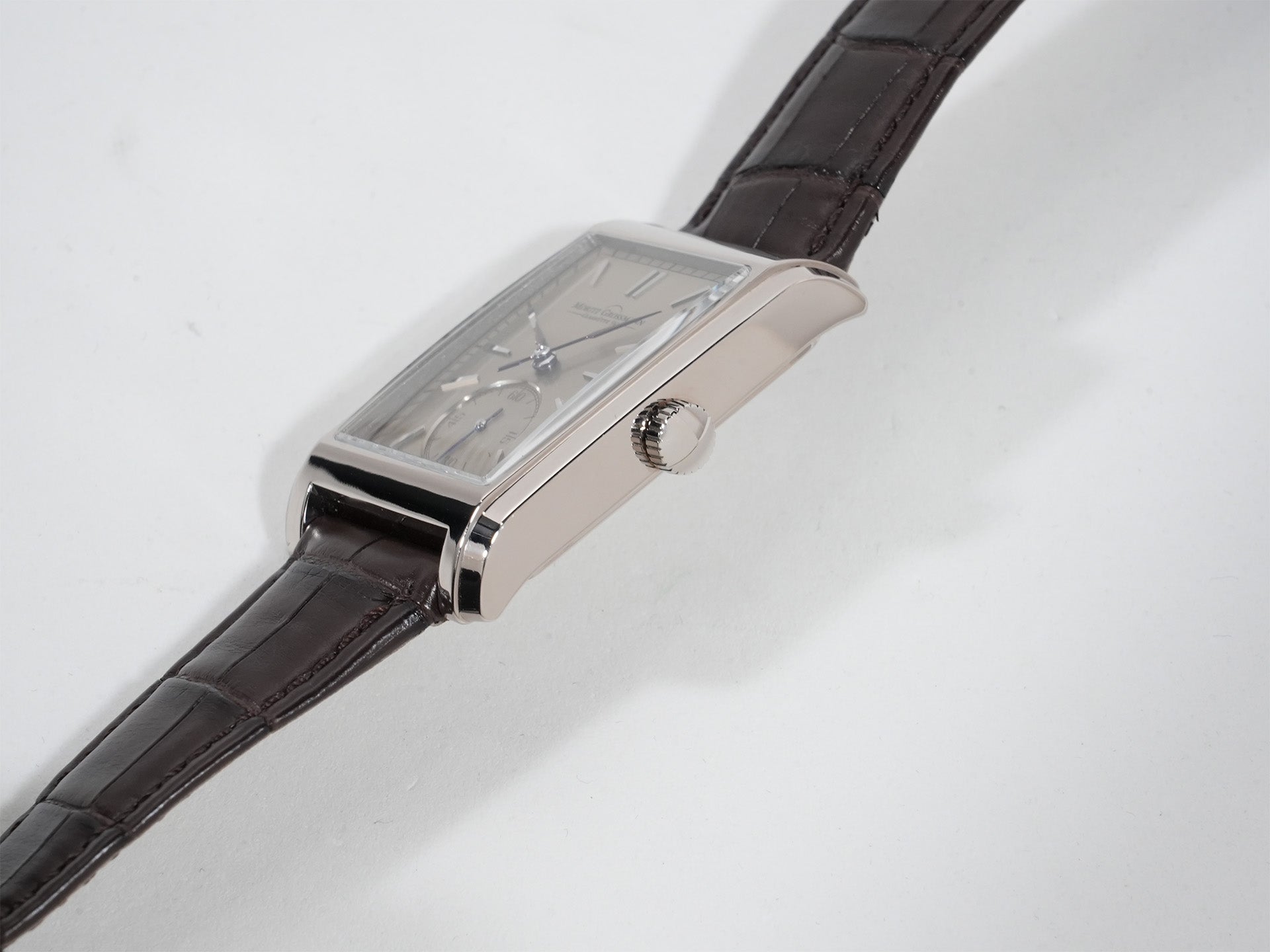 モリッツグロスマン コーナーストーン Ref.MG-002387 18KWG シルバー文字盤 中古 fjx7raj2