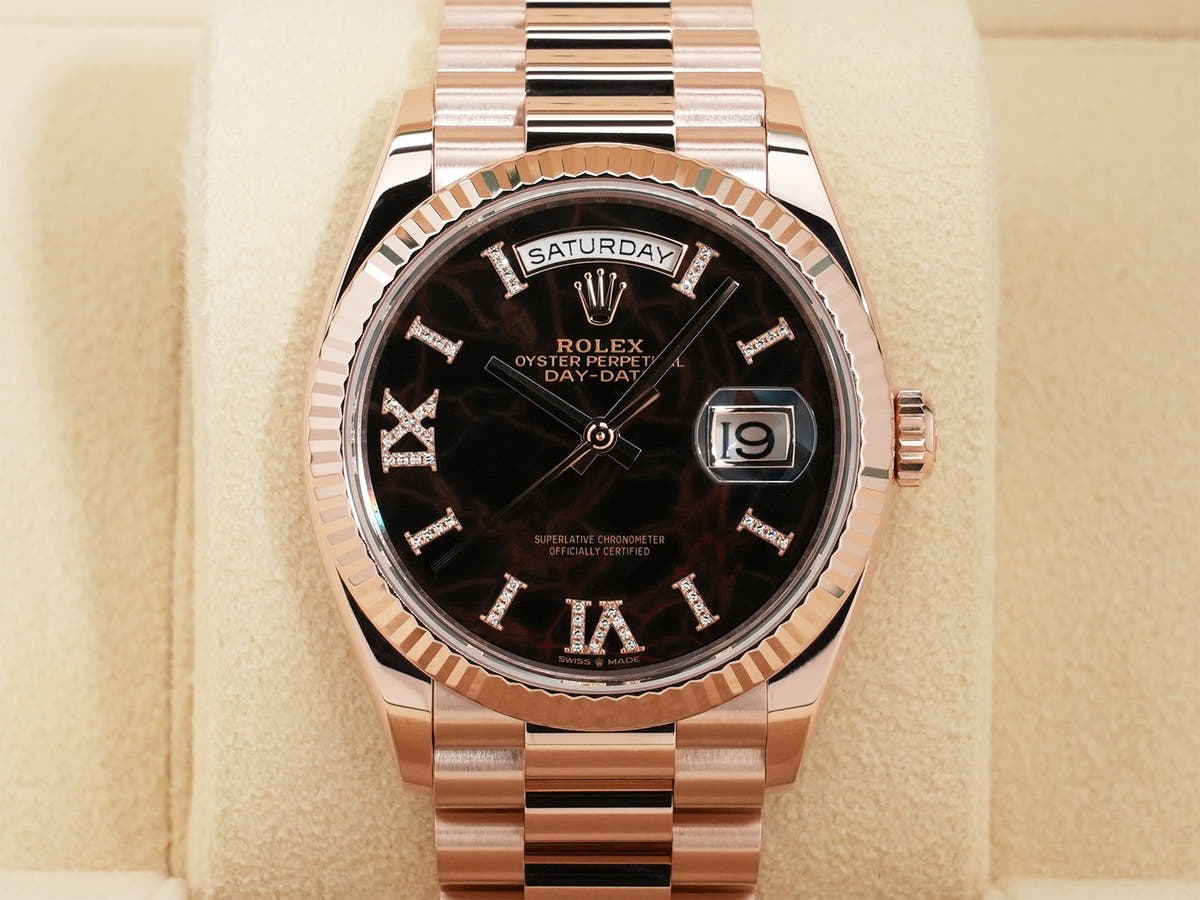 Rolex Day-Date Ref.128235 18KERG Eisenkiesel dial, good condition, pre-owned uw536aq2