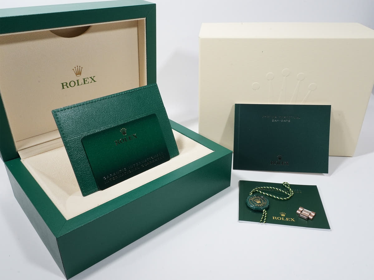 Rolex Day-Date Ref.128235 18KERG Eisenkiesel dial, good condition, pre-owned uw536aq2