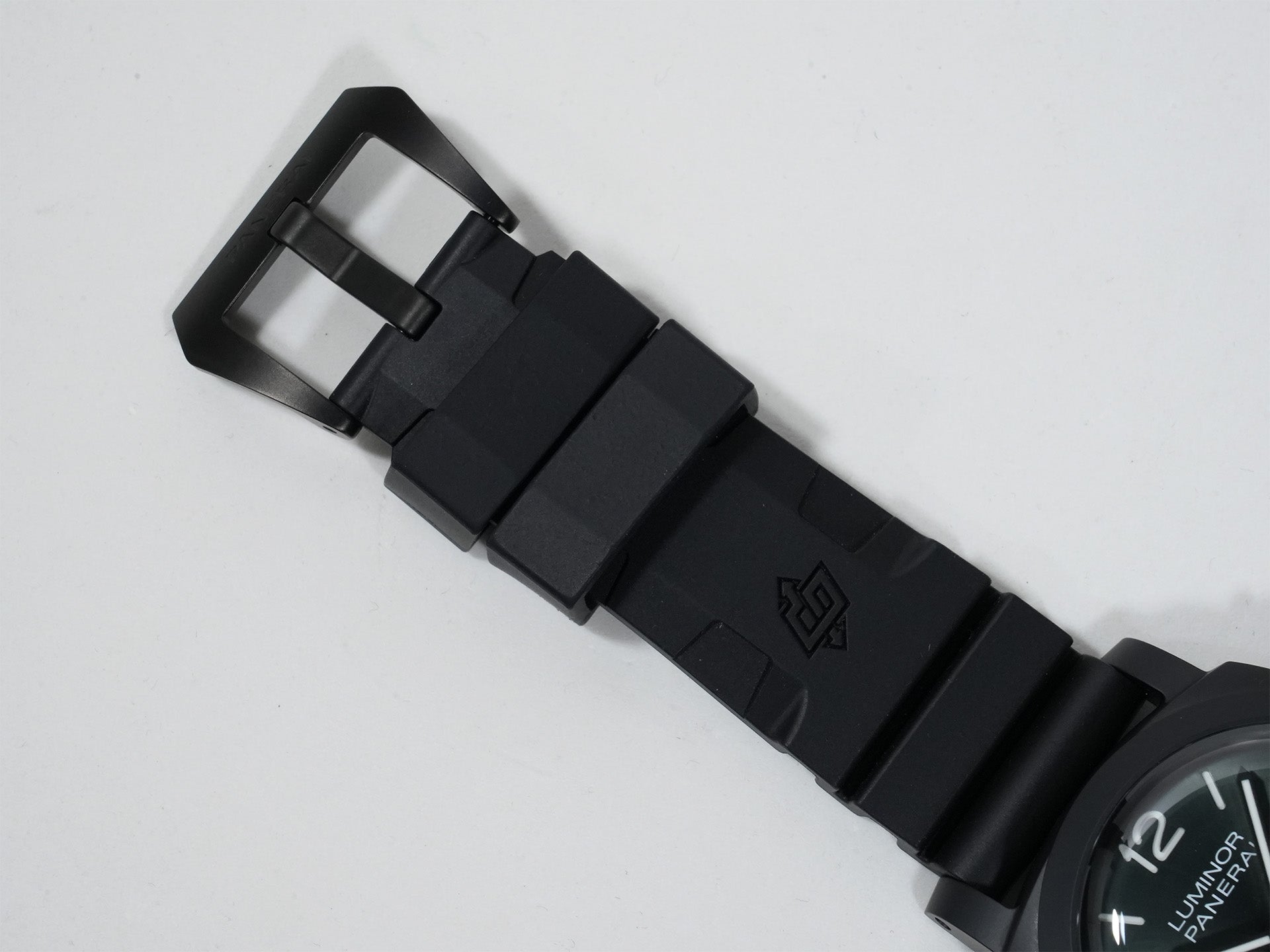 パネライ ルミノール ディエチ ジョルニ GMT チェラミカ Ref.PAM01483 BLACK CERAMIC グリーン文字盤 美中古 p2wc783g
