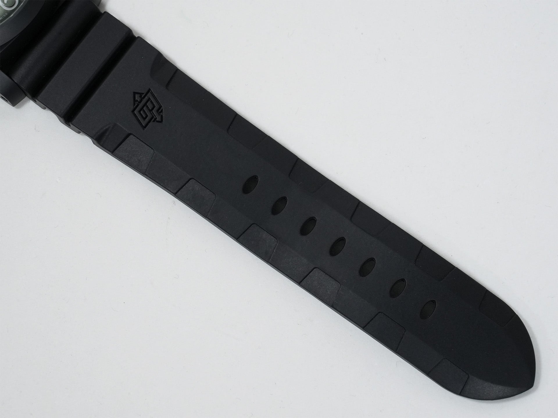 パネライ ルミノール ディエチ ジョルニ GMT チェラミカ Ref.PAM01483 BLACK CERAMIC グリーン文字盤 美中古 p2wc783g