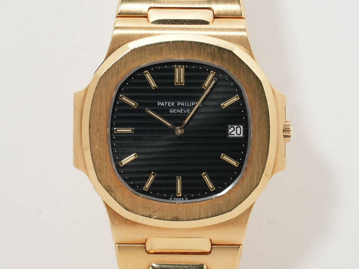 パテックフィリップ ノーチラス Ref.3700/11 イエローゴールド ブルー文字盤