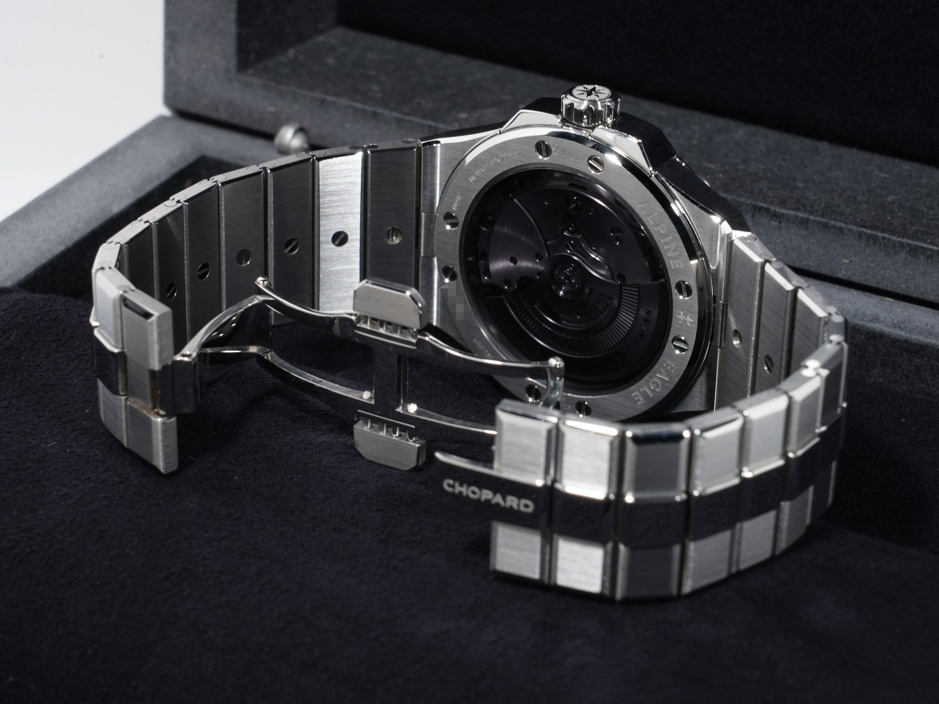 ショパール アルパイン イーグル 41 SHIKKOKU Ref.298600-3021 LUCENT STEEL ブラック文字盤 美中古 qenewgts