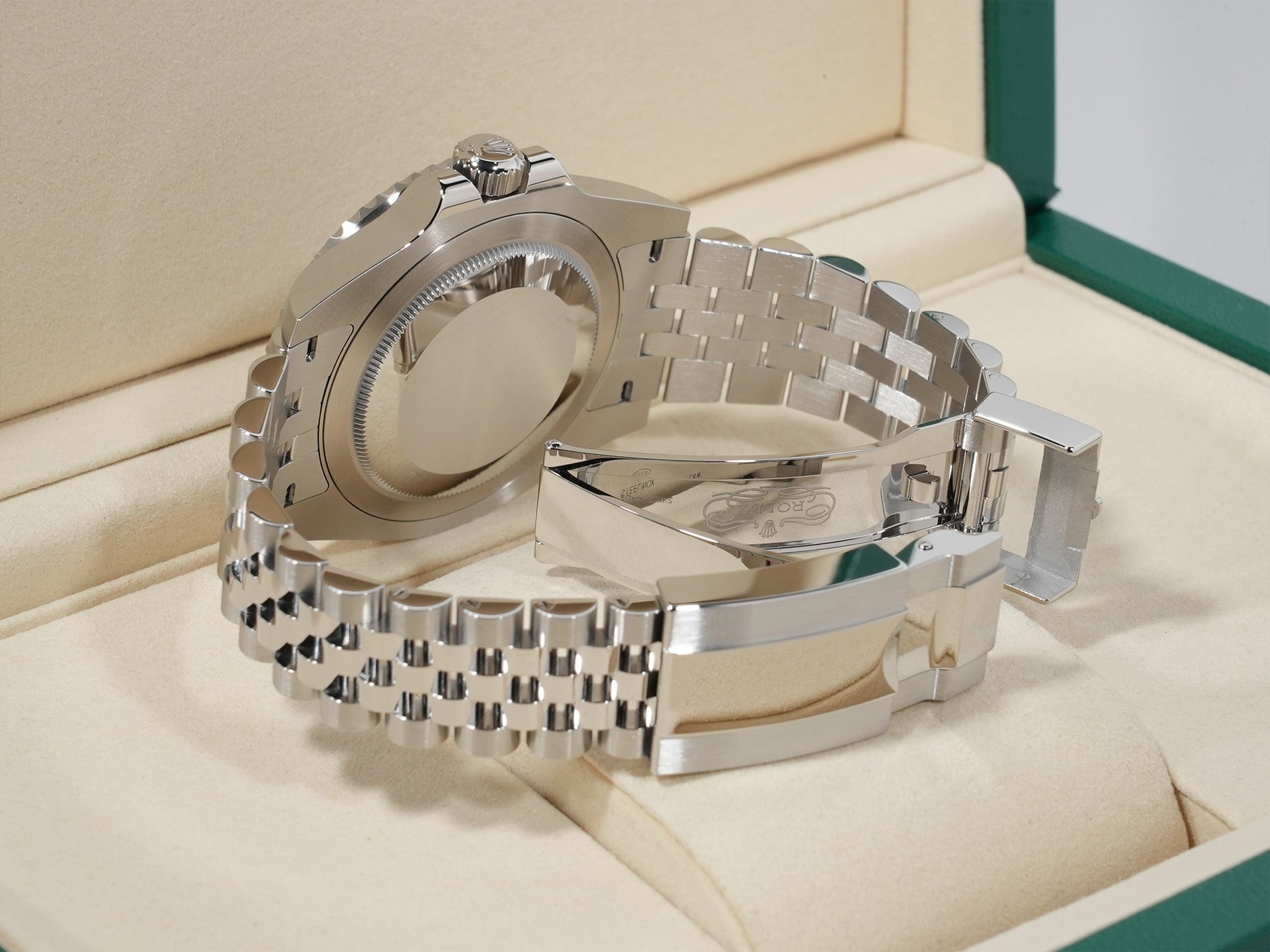Rolex GMT Master II 126720VTNR Black 83ixveos Unused ｜高級