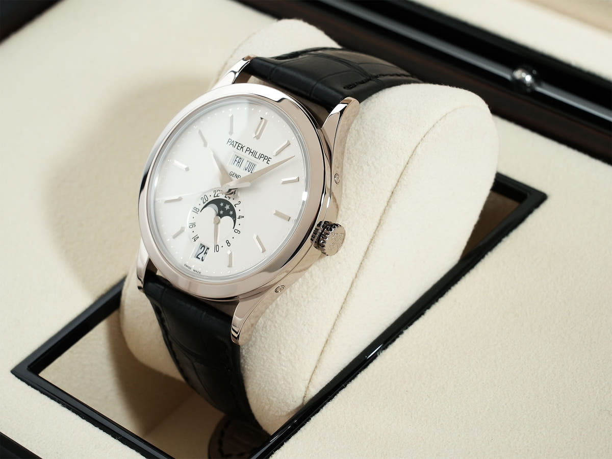 Patek Philippe Annual Calendar Moon Phase Ref.5396G-011 18KWG Silver Opaline Dial Good Condition pfdb7nbo