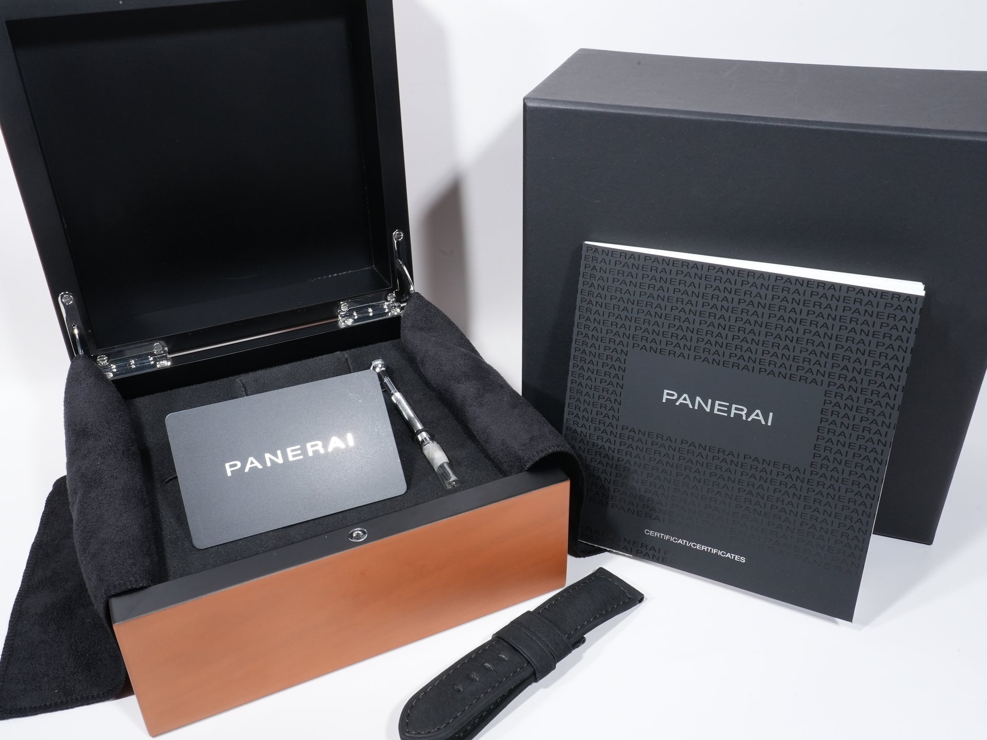 パネライ ルミノール 1950 8DAYSクロノ モノプルサンテGMT Ref.PAM00317 BLACK CERAMIC ブラック文字盤 美中古 3scgaox9