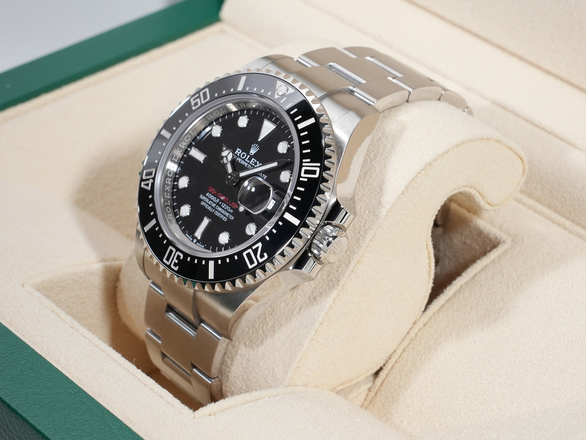 ロレックス シードゥエラー Ref.126600 SS ブラック文字盤 美品 2b4eq3em