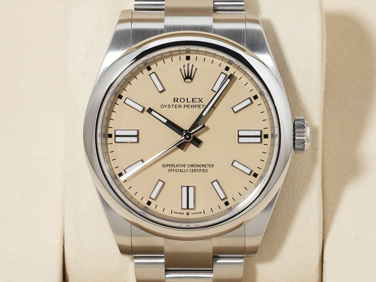 Rolex Oyster Perpetual 41 Ref. 134300 Stainless Steel Beige Dial Unused z2iey9ci